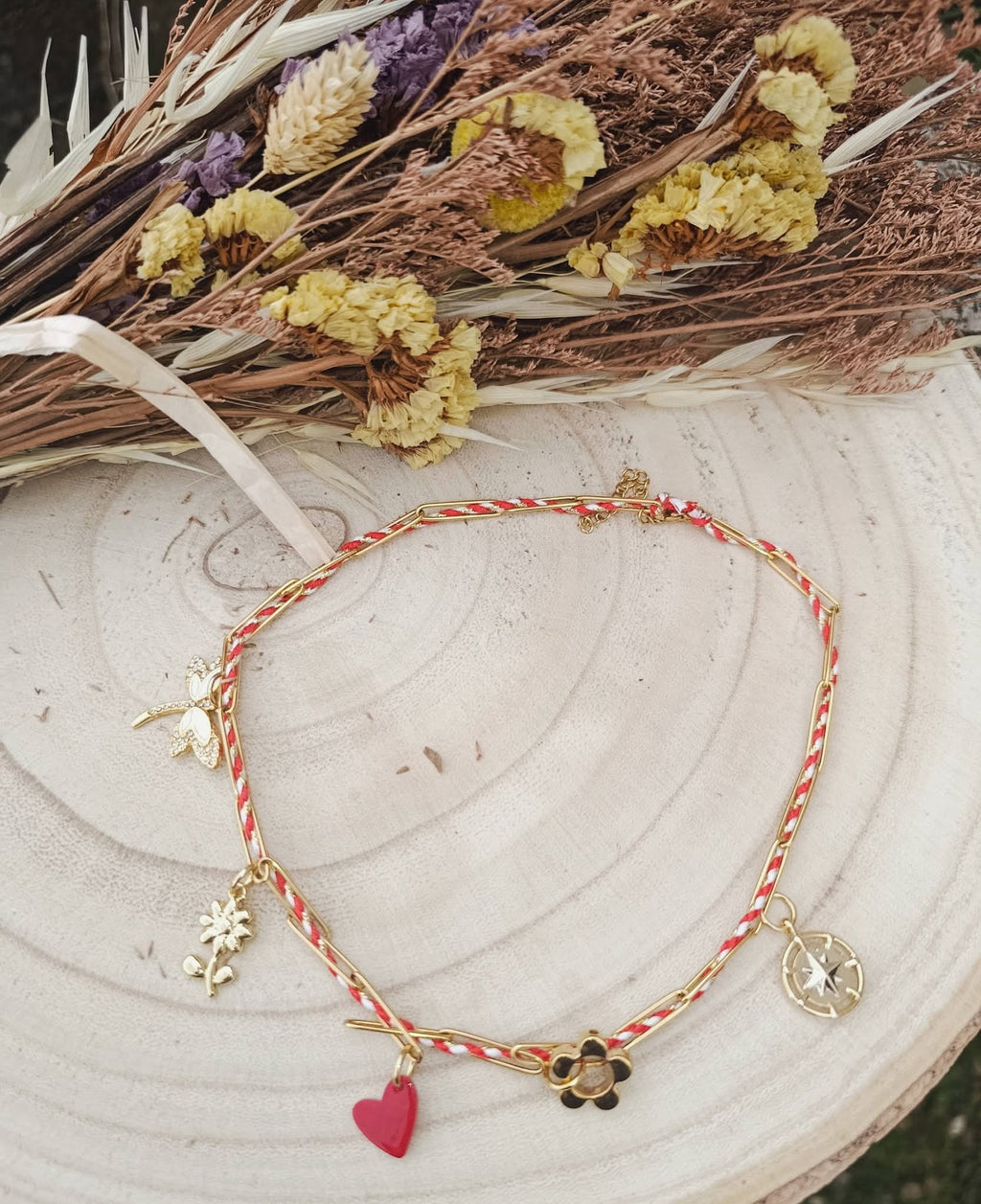 Colliers charms