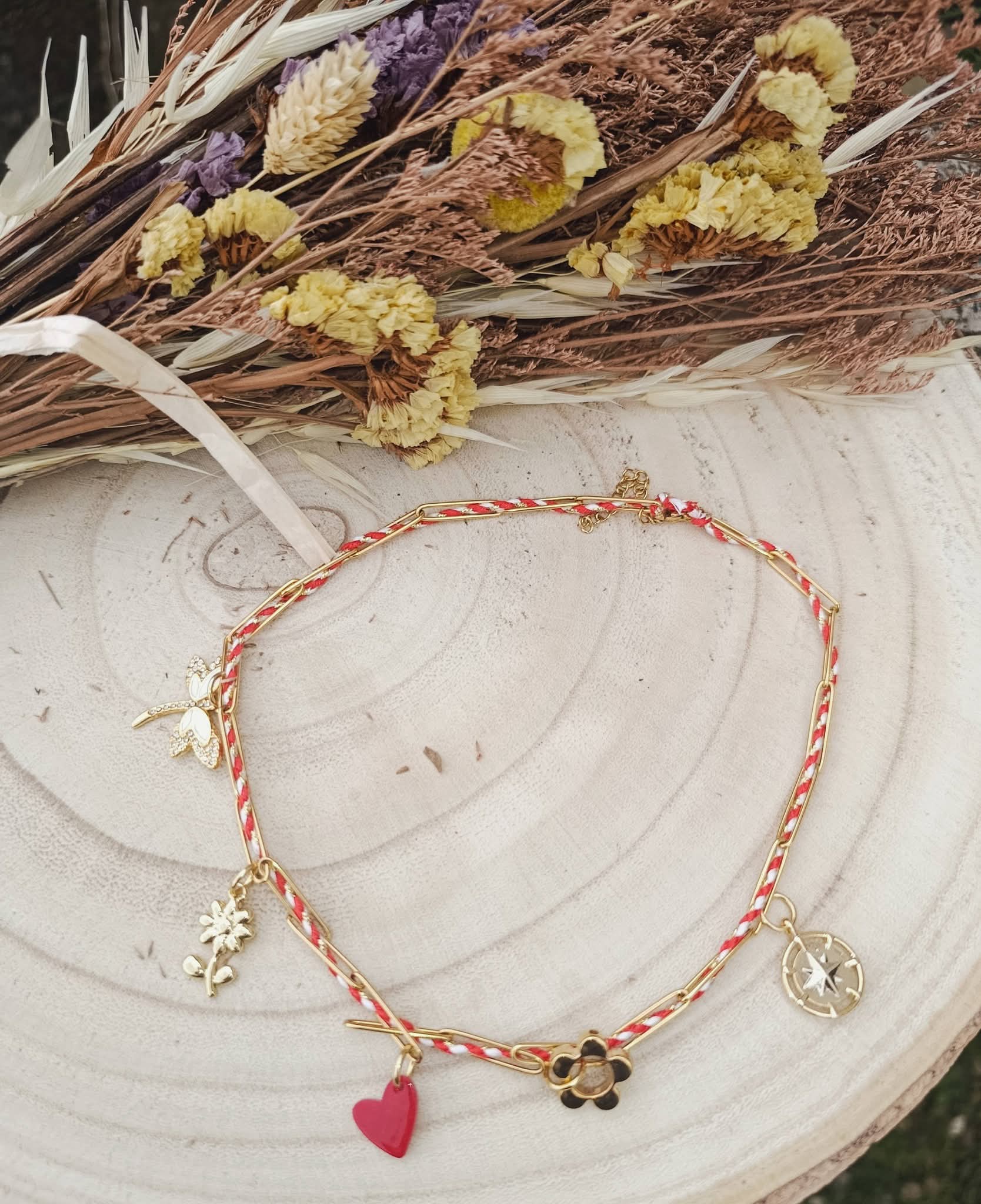 Colliers charms